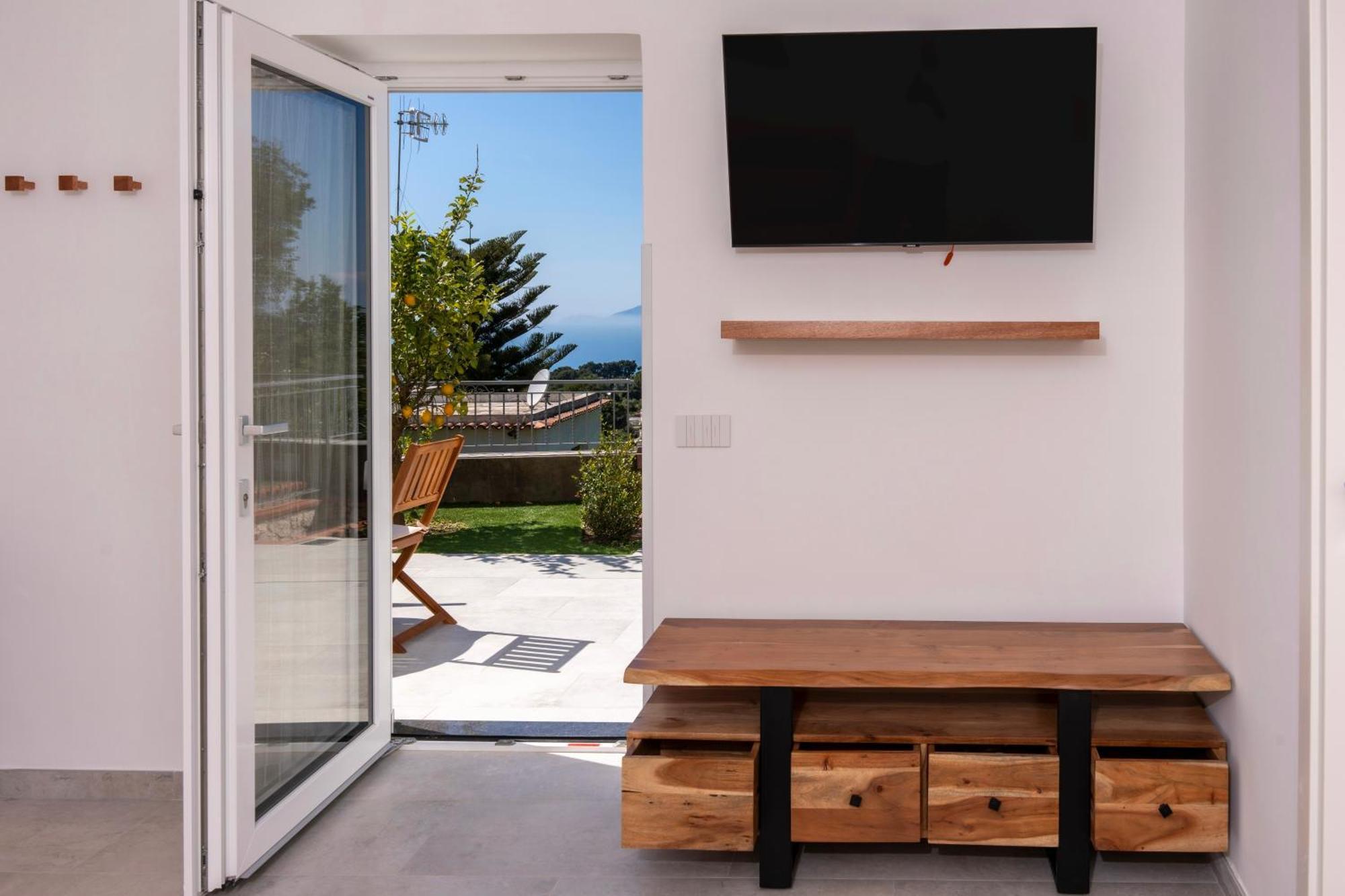 아나카프리 La Minucciola Capri B&B 외부 사진