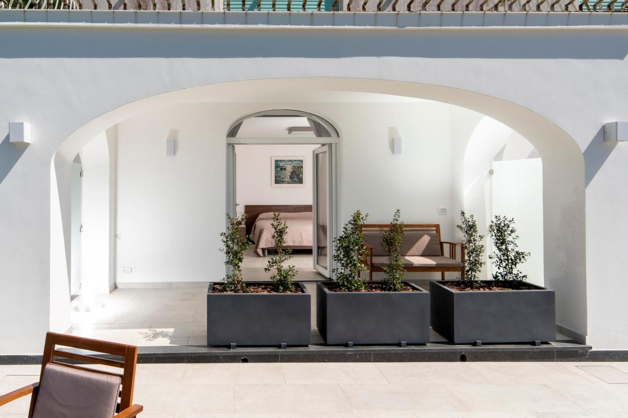 아나카프리 La Minucciola Capri B&B 외부 사진